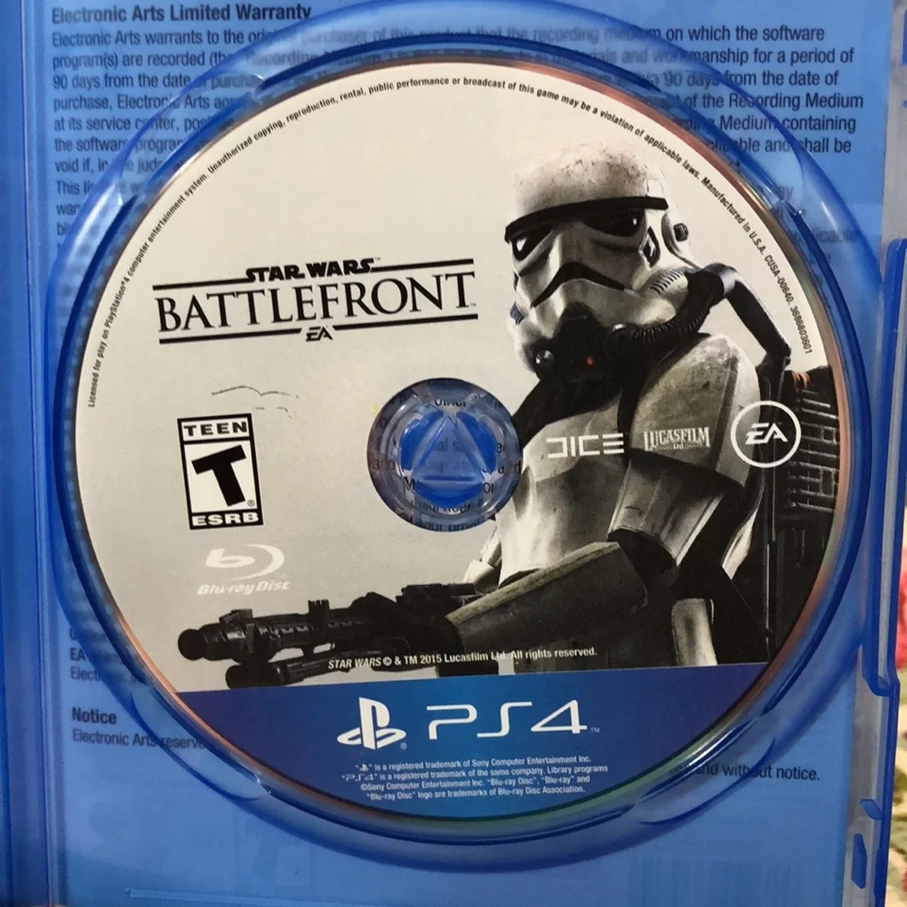 Star Wars Battlefront - Deluxe Edition Sony PlayStation 4, 2015 +Collector Disc!